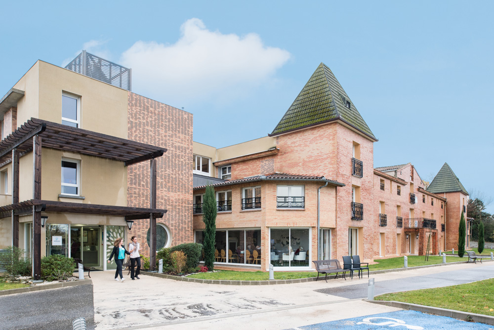 EHPAD Résidence Pin Balma - Photo 2 sur 5 - Intérieur et espaces communs