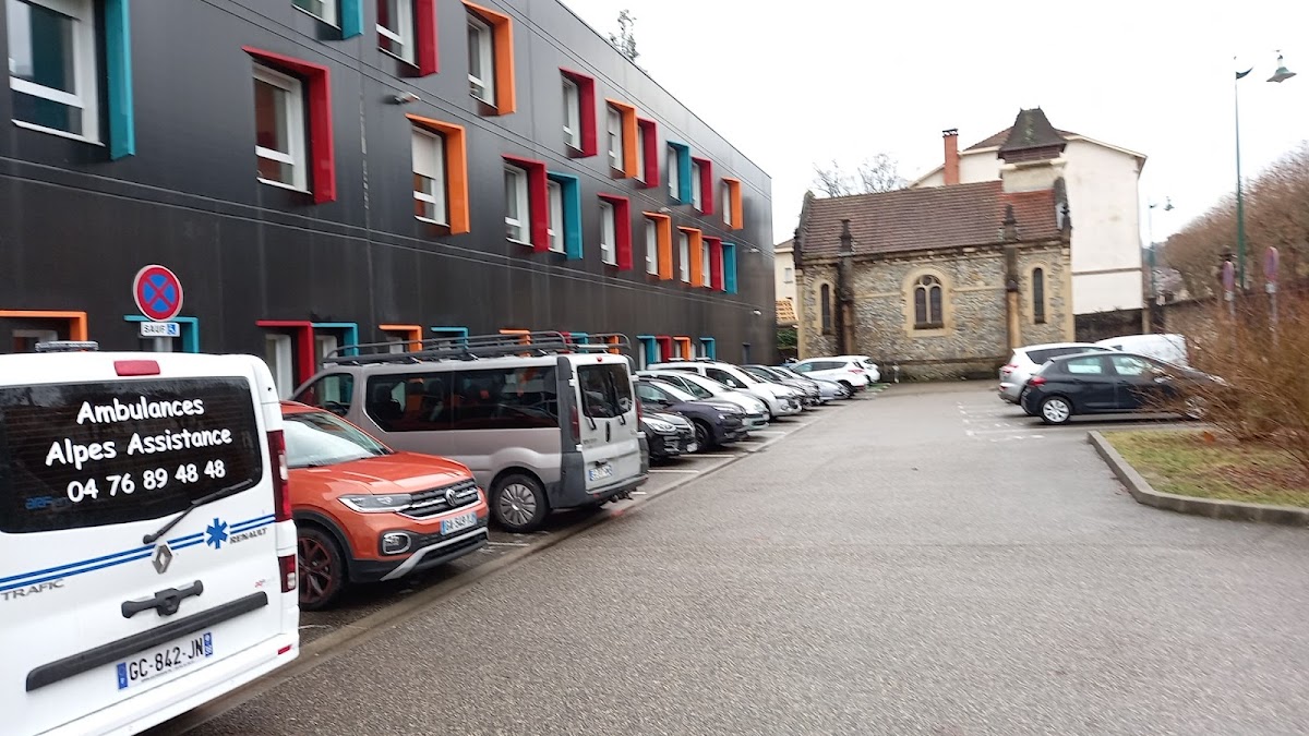 Centre hospitalier de Tullins EHPAD - Photo 3 sur 5 - Chambres et hébergement