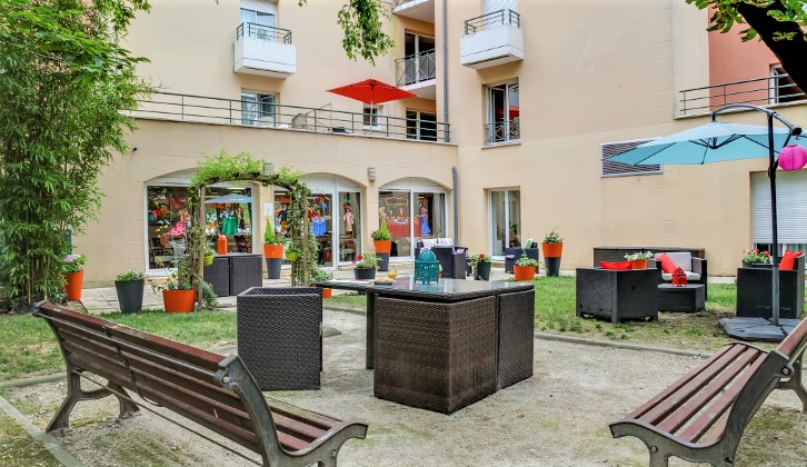 EHPAD Les Jardin des acacias - Photo 5 sur 5 - Environnement et extérieurs