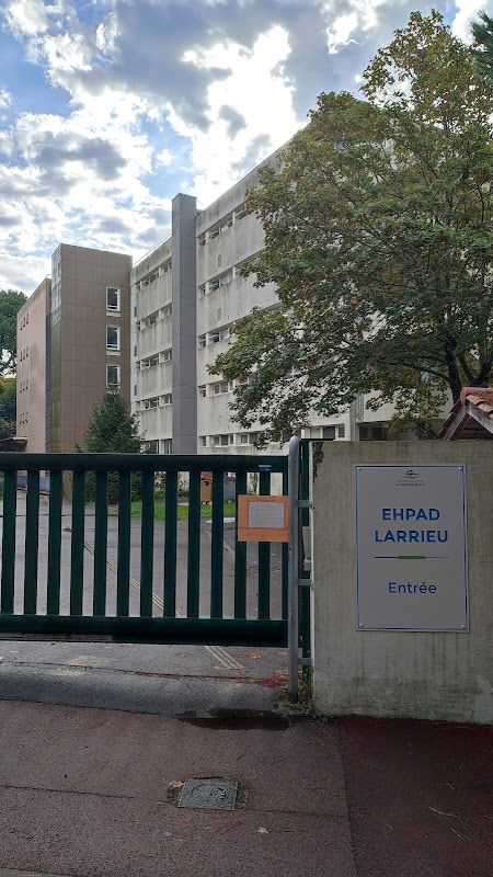 EHPAD Larrieu - Photo 2 sur 2 - Intérieur et espaces communs