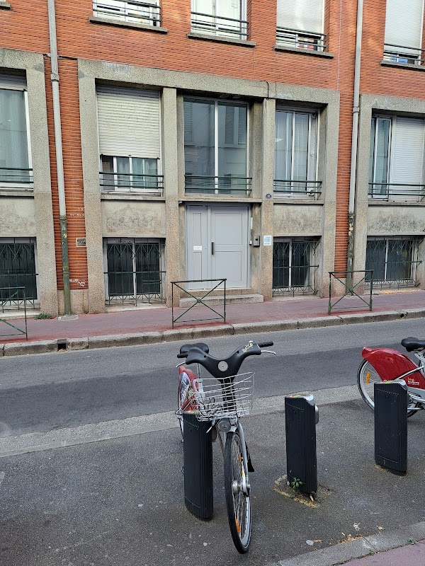 Photo de EHPAD Louise-Thérèse, EHPAD à ECULLY