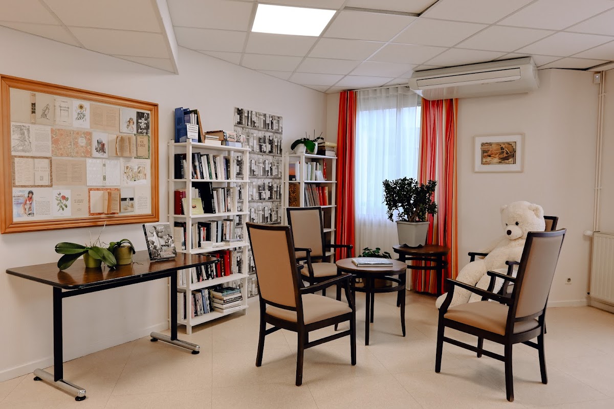 Maison d'accueil le Bois Hercé - Photo 2 sur 5 - Intérieur et espaces communs