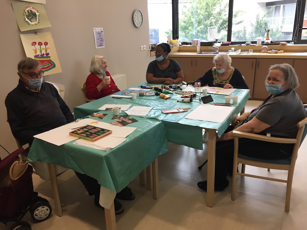 COALLIA Accueil de jour la Vie en mauve - Photo 5 sur 5 - Environnement et extérieurs