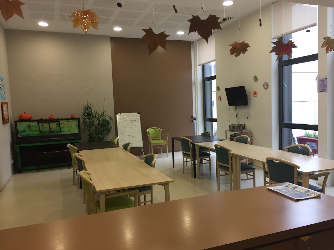 COALLIA Accueil de jour la Vie en mauve - Photo 2 sur 5 - Intérieur et espaces communs