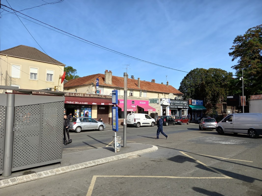 EHPAD Résidence de Goussainville - Photo 3 sur 5 - Chambres et hébergement