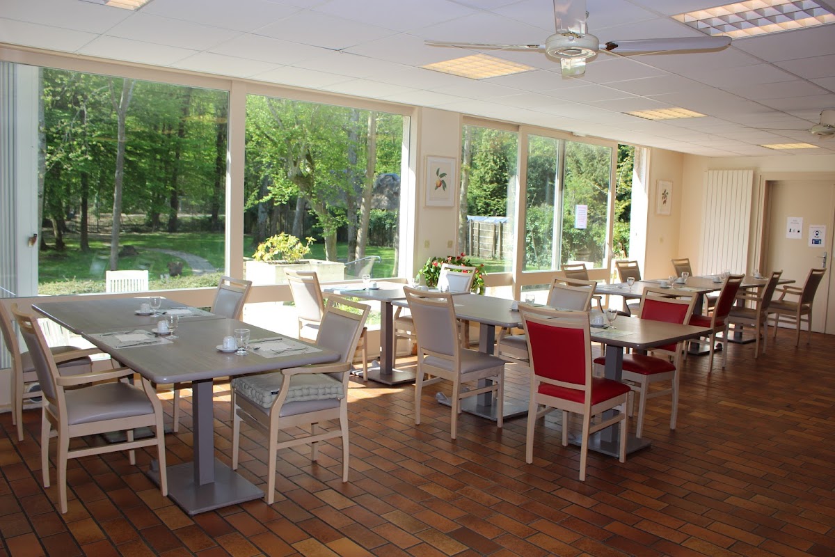 Foyer-Logement Communal Les-sapins-bleus - Photo 3 sur 5 - Chambres et hébergement