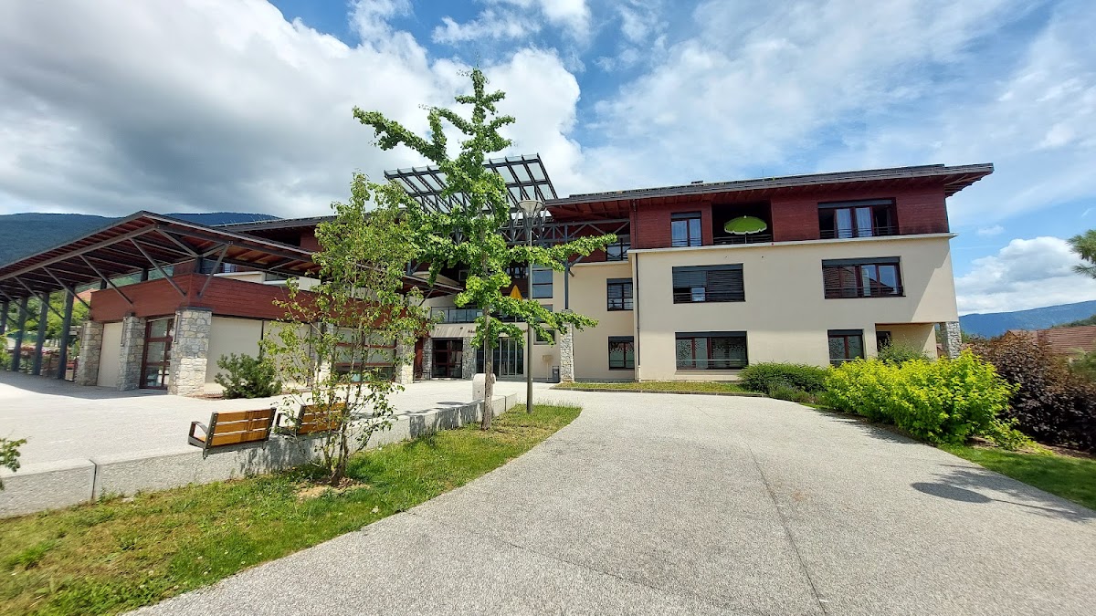 EHPAD du Lac d'Aiguebelette - Photo 2 sur 5 - Intérieur et espaces communs