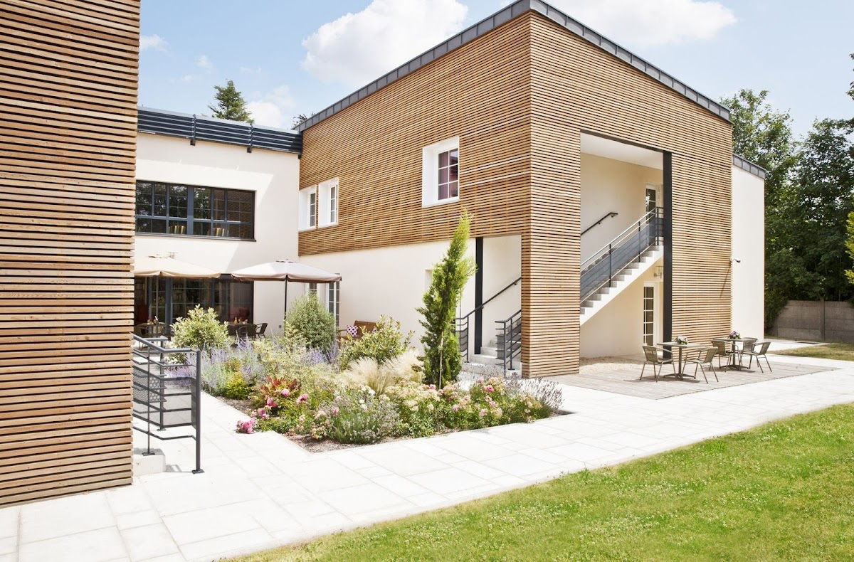 EHPAD Le Castel - Photo 2 sur 5 - Intérieur et espaces communs