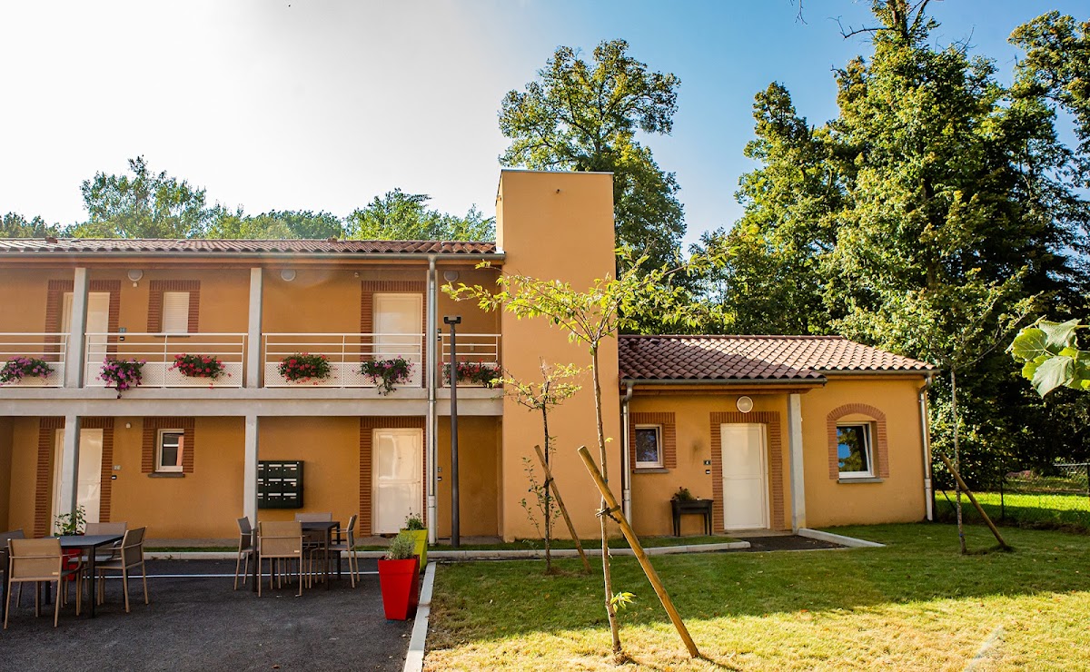 EHPAD Le Chapuis - Photo 5 sur 5 - Environnement et extérieurs