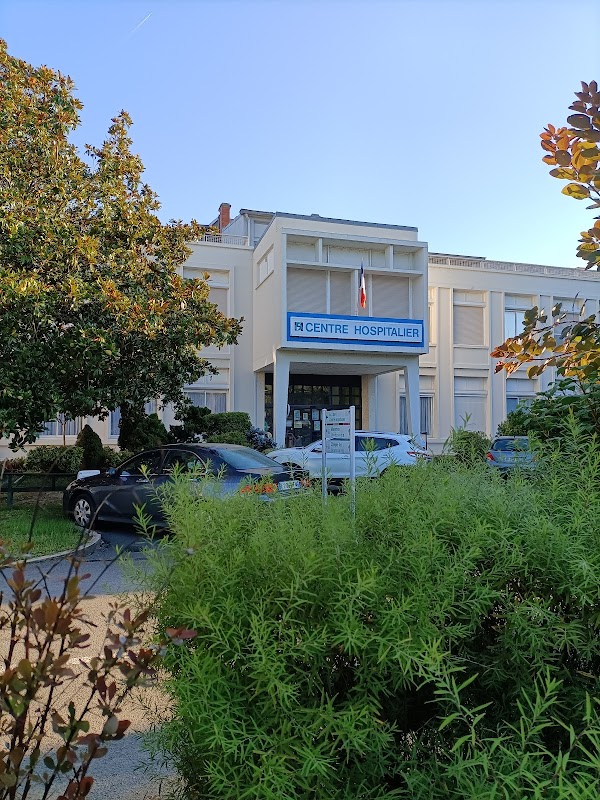USLD du centre hospitalier de Saint-Amand-Montrond - Photo 2 sur 5 - Intérieur et espaces communs