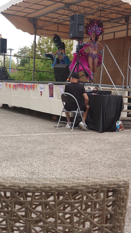 EHPAD L'auverdière et la courtille - Photo 2 sur 3 - Intérieur et espaces communs